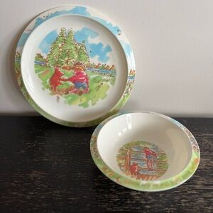 Vintage Trudeau Winnie-The-Pooh Dish and Plate Set